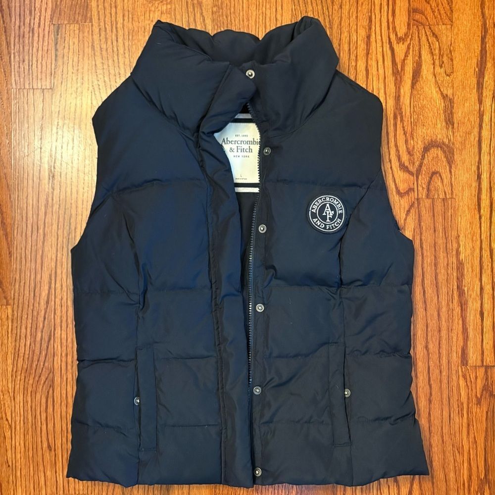 ABERCROMBIE & FITCH Navy Puffer Vest Size L